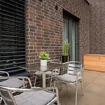 Appartement Enjoy Garden & Grill & Free Parking & Aquapark Prague