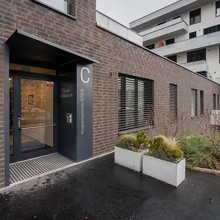Appartement Enjoy Garden & Grill & Free Parking & Aquapark Prague